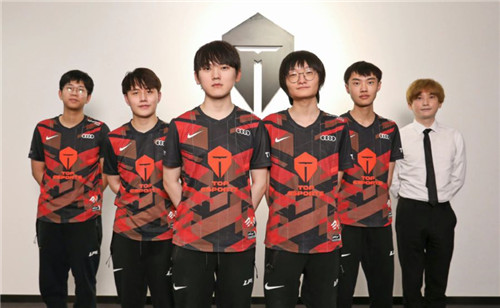 以不屈不挠 以不屈不挠