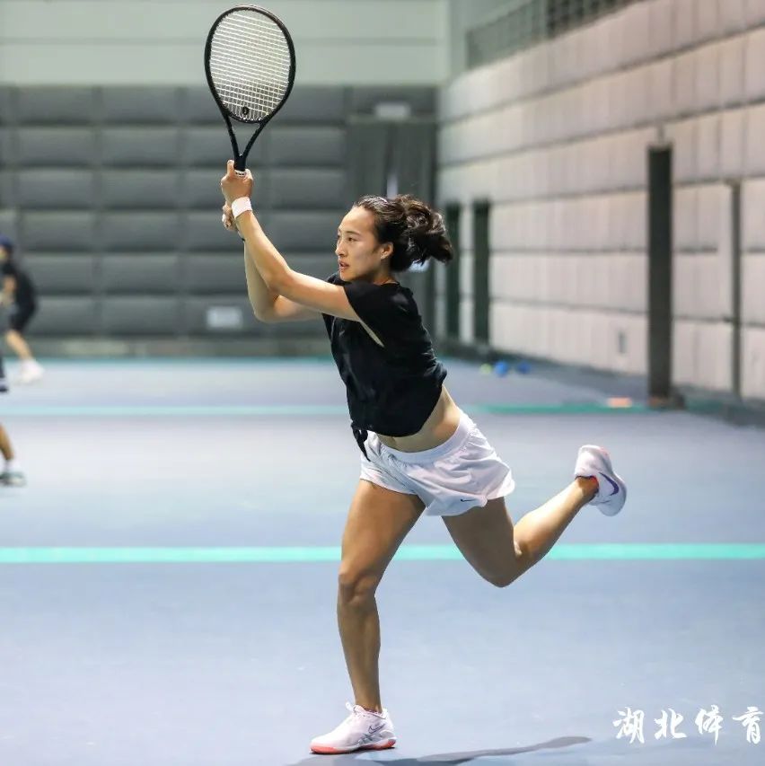 不仅仅成为 不仅仅成为