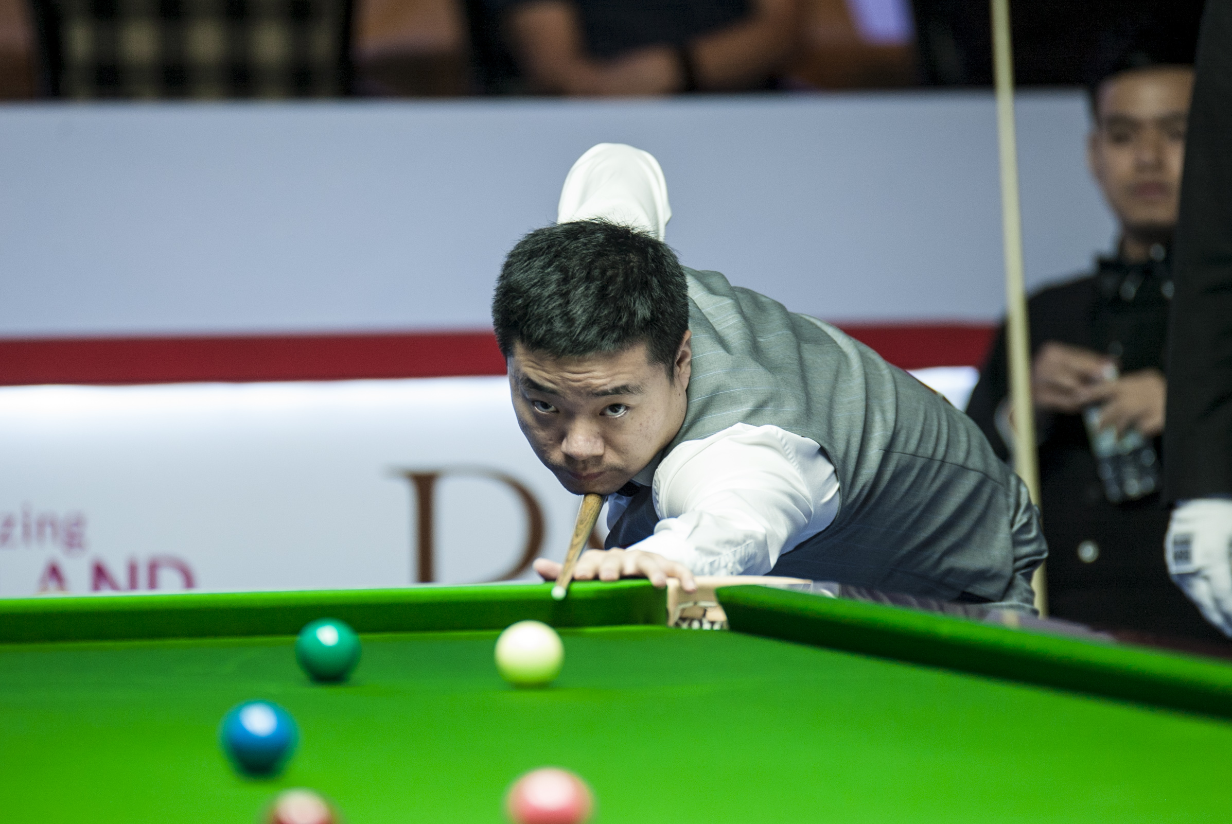 低位错位的 低位错位的